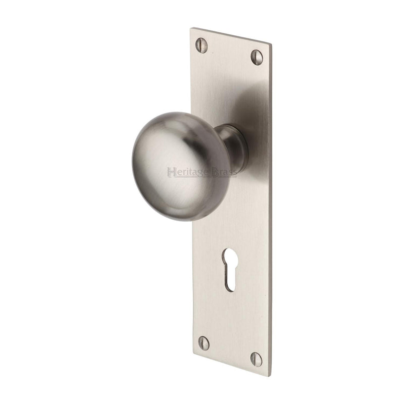 Balmoral Door Knob on Plate