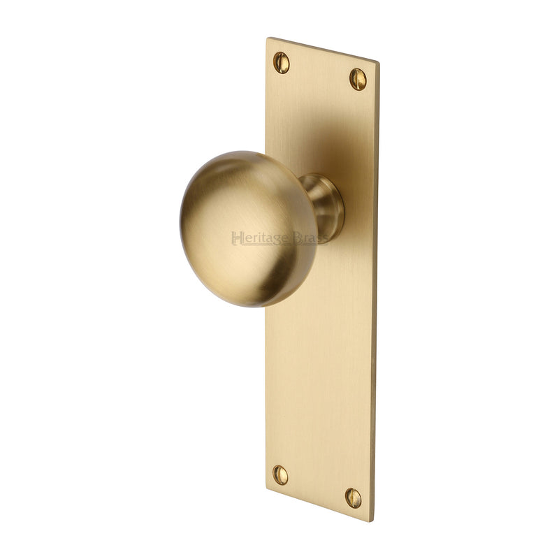 Balmoral Door Knob on Plate