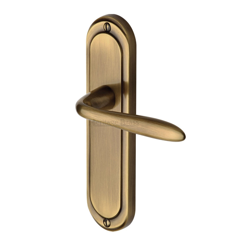 Henley Door Handle on Plate