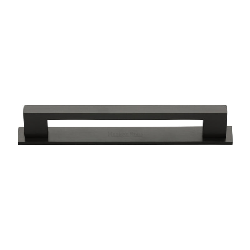 Metro Cabinet Pull Handle with Plate