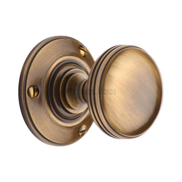 Heritage Brass Richmond Door Knob on Rose