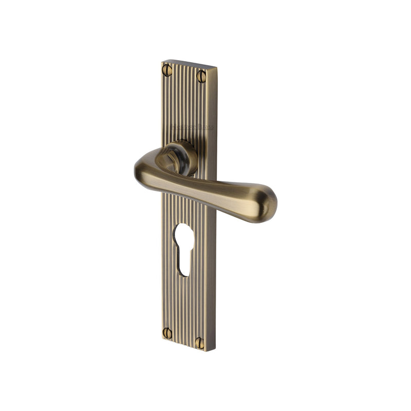 Charlbury Reeded Door Handle on Plate