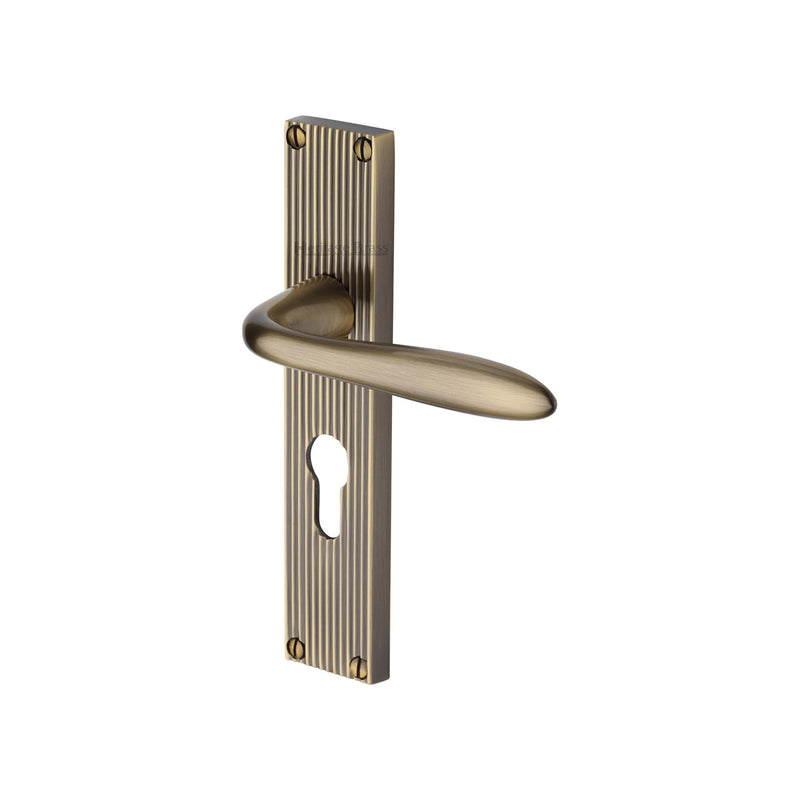 Sutton Reeded Door Handle on Plate