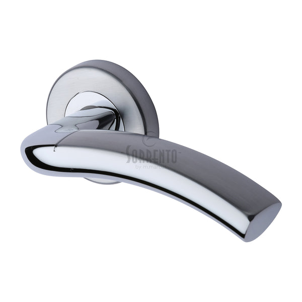 Como Door Handle on Round Rose