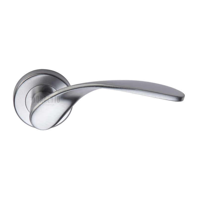 Lorenz Door Handle on Round Rose