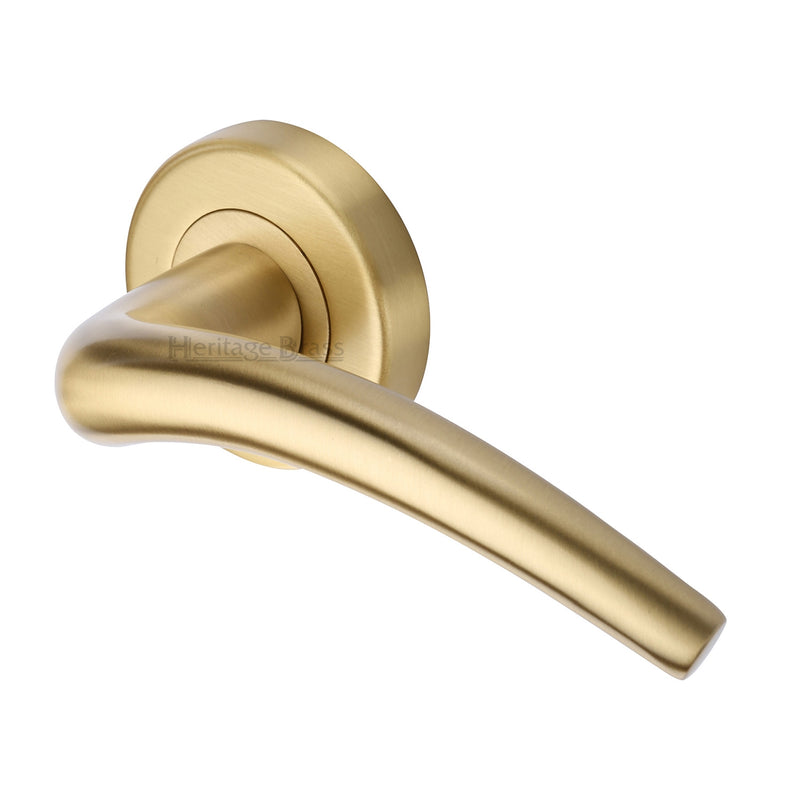 Wing Door Handle on Round Rose