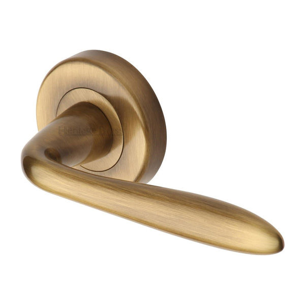 Sutton Door Handle on Round Rose