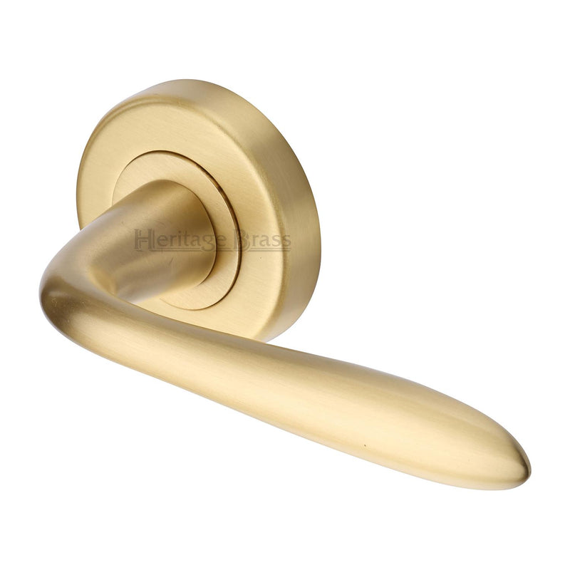 Sutton Door Handle on Round Rose