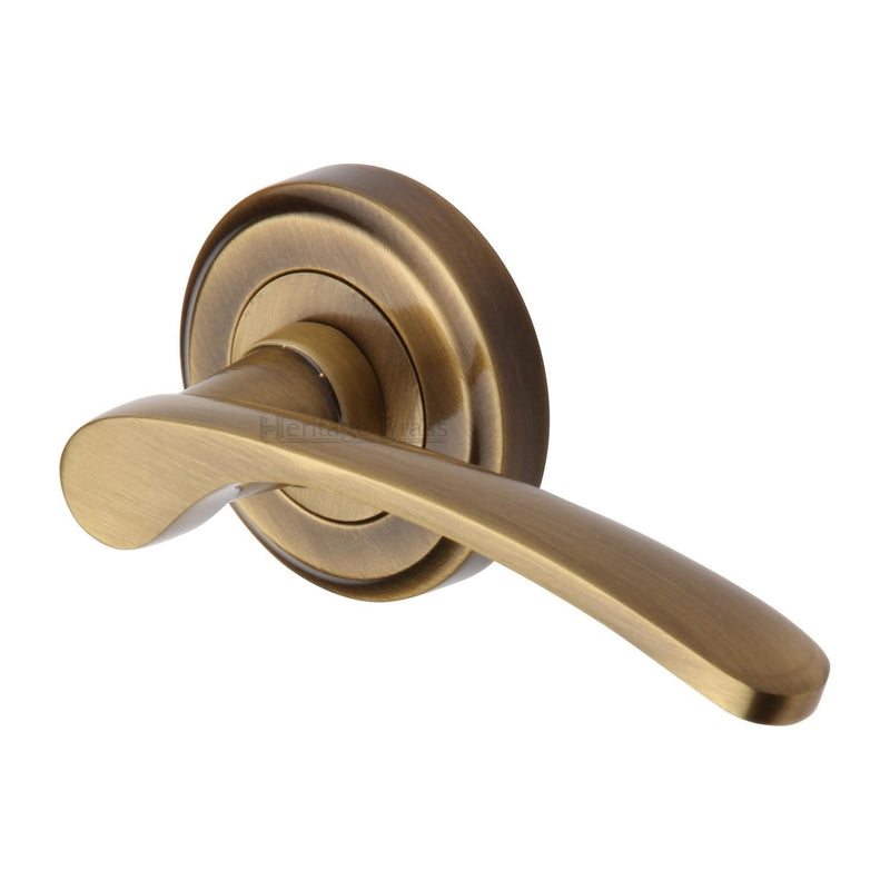 Sophia Door Handle on Round Rose