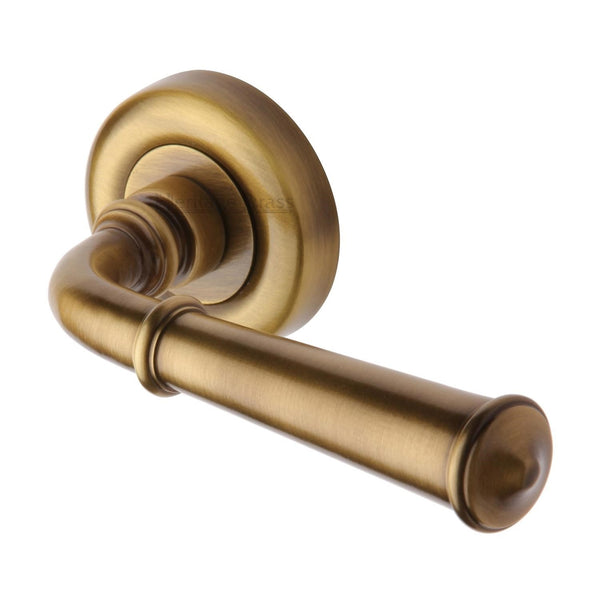 Colonial Door Handle on Round Rose