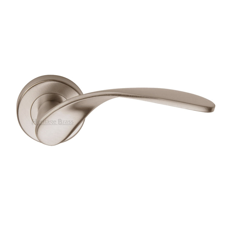 Volo Door Handle on Round Rose