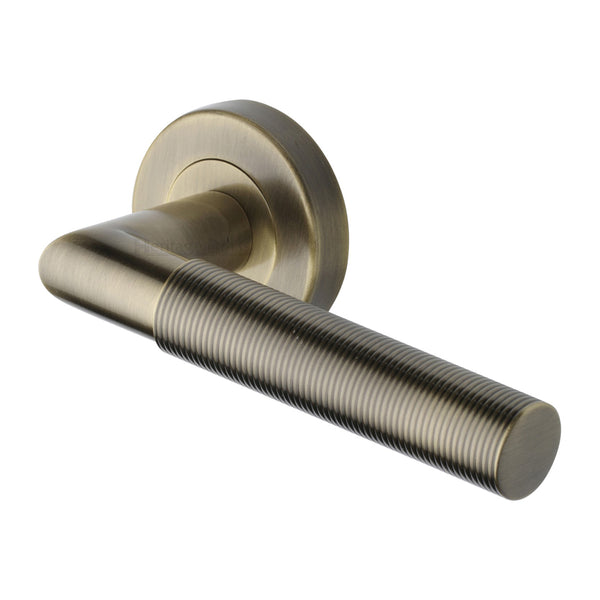 Bauhaus Mitre Reeded Door Handle on Round Rose