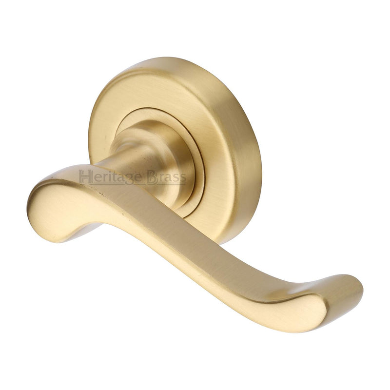 Bedford Door Handle on Round Rose