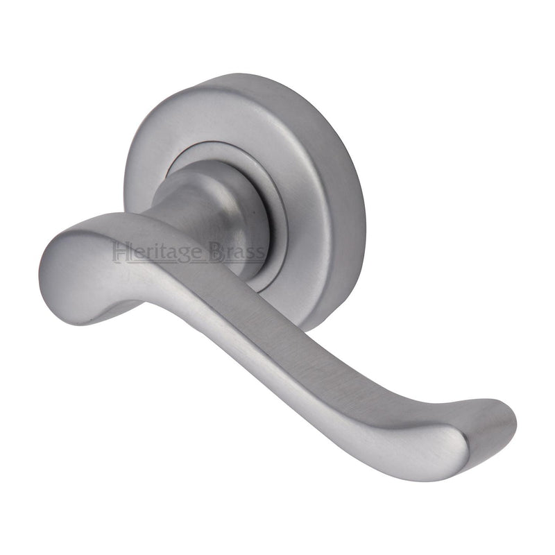 Bedford Door Handle on Round Rose