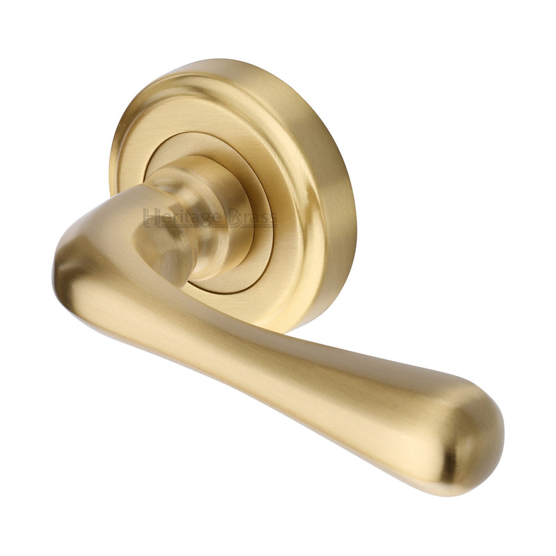 Charlbury Door Handle on Round Rose