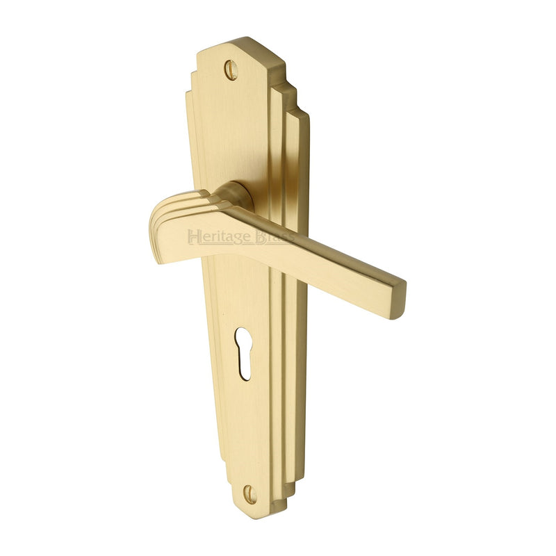 Heritage Brass Waldorf Door Handle on Plate