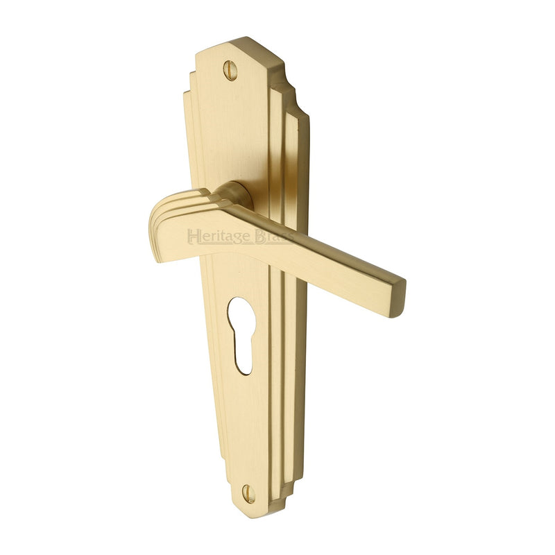 Heritage Brass Waldorf Door Handle on Plate