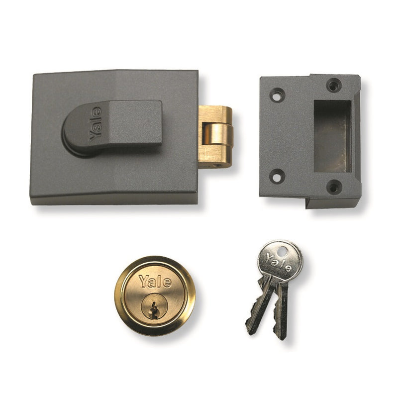 Yale 81 Rollerbolt Rim Nightlatch - 60mm Backset - DMG Case with Brass Cylinder